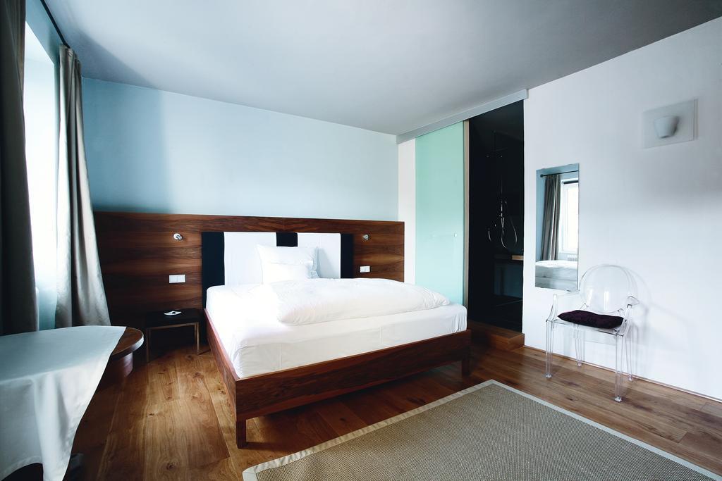 Fruehstueckshotel Im Goldschmiedehaus Грискирхен Номер фото